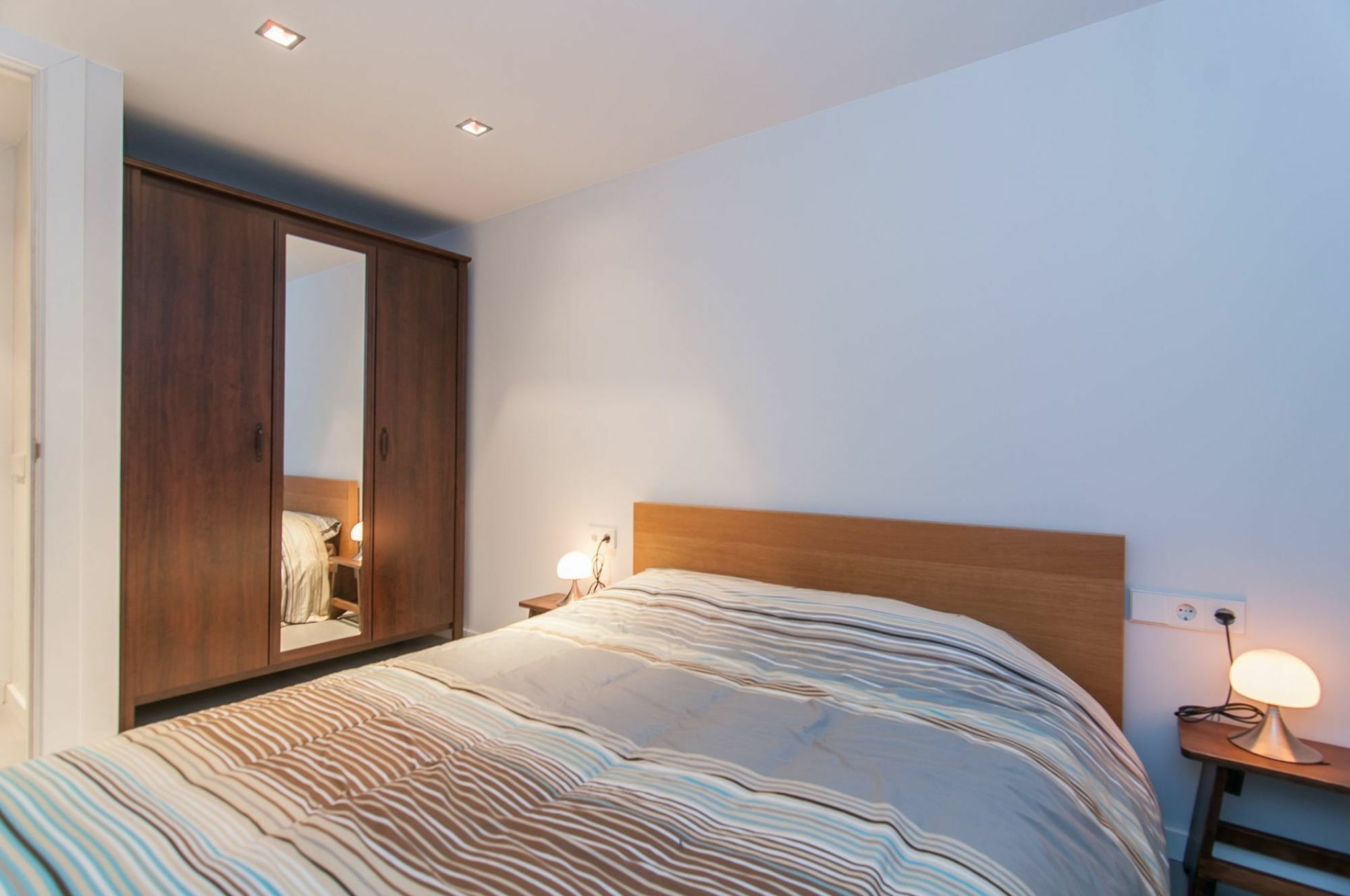 Bbarcelona Poblenou Beach Flats ภายนอก รูปภาพ