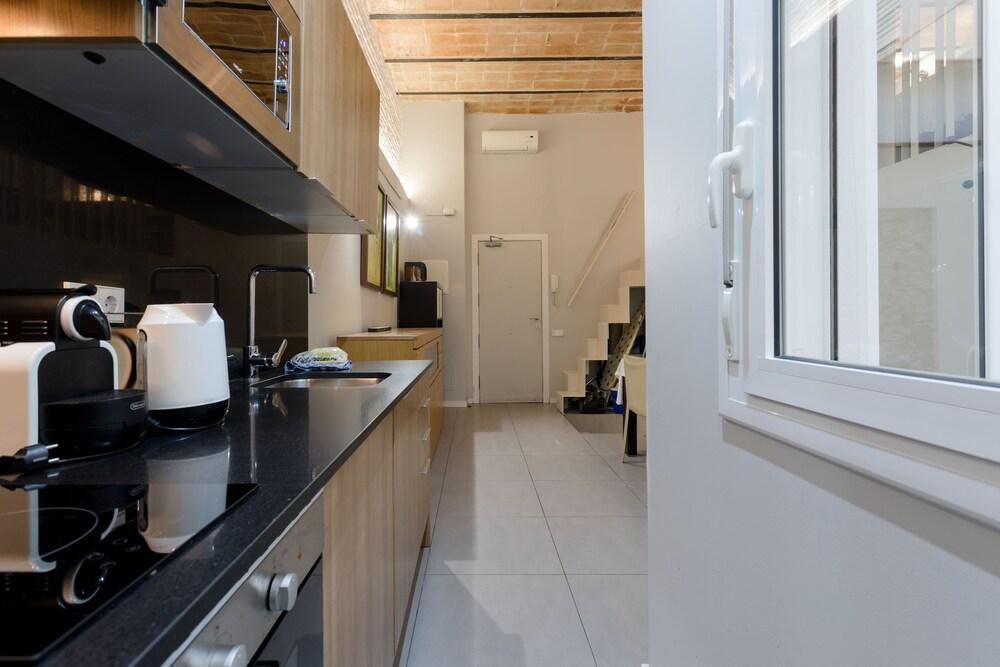 Bbarcelona Poblenou Beach Flats ภายนอก รูปภาพ